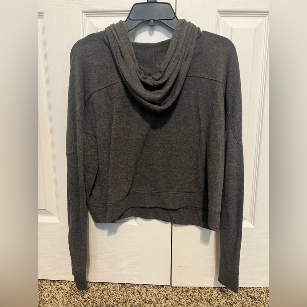 Pullover - Picture 2 of 3